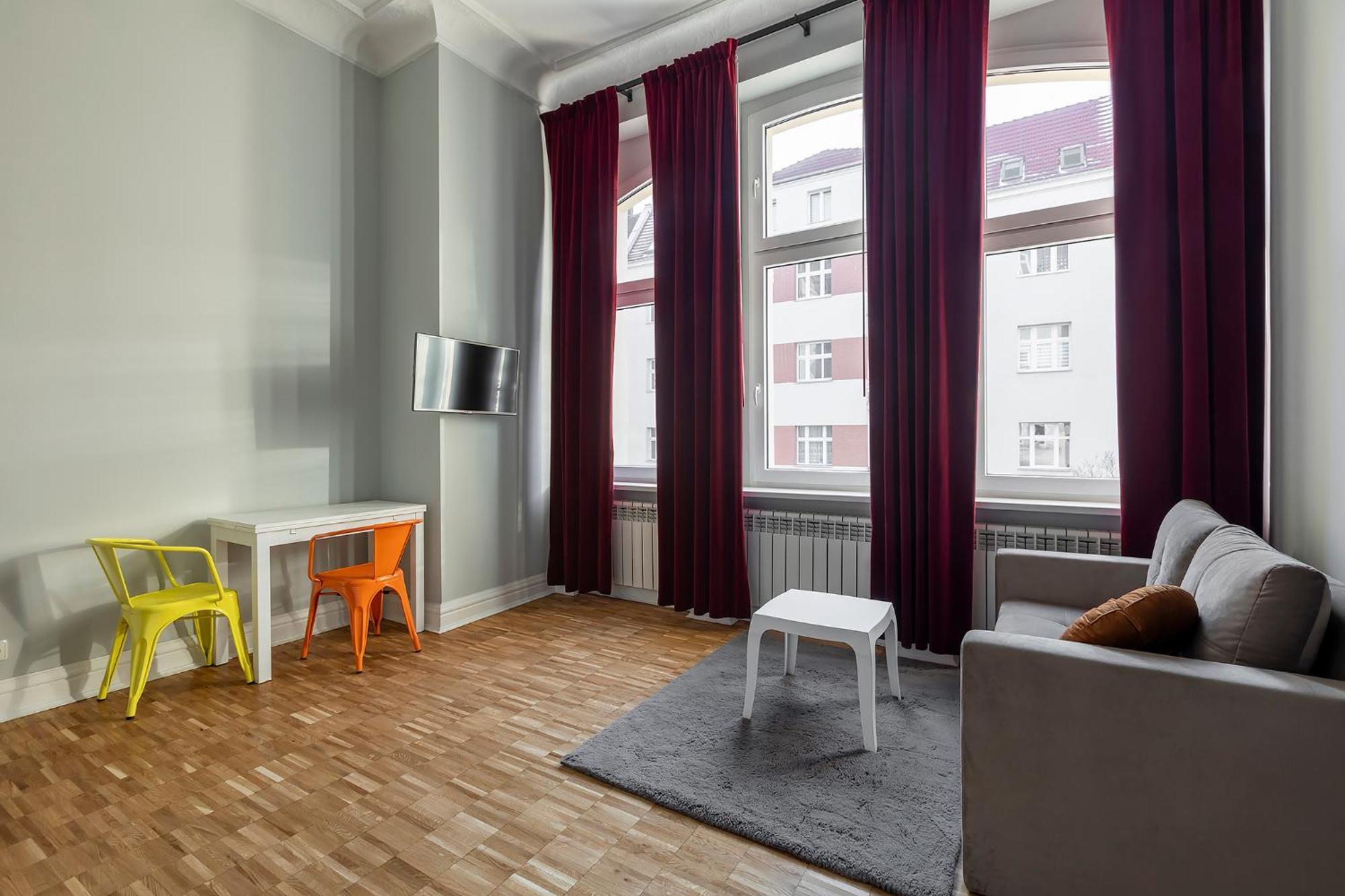 Apartment Chelmonskiego 8-04 By Farkas *